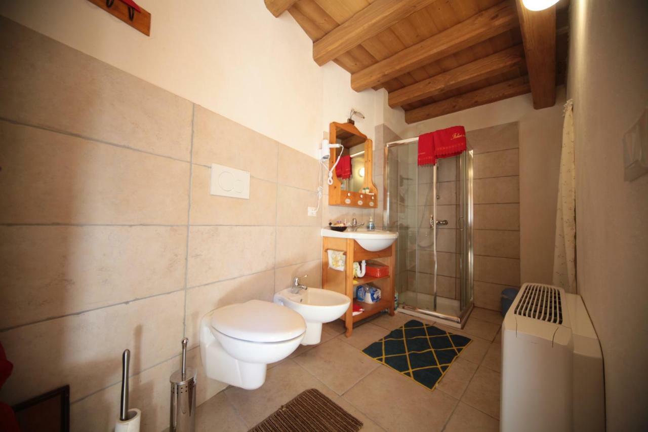 Albergo Diffuso Valcellina E Val Vajont In Casso Bagian luar foto