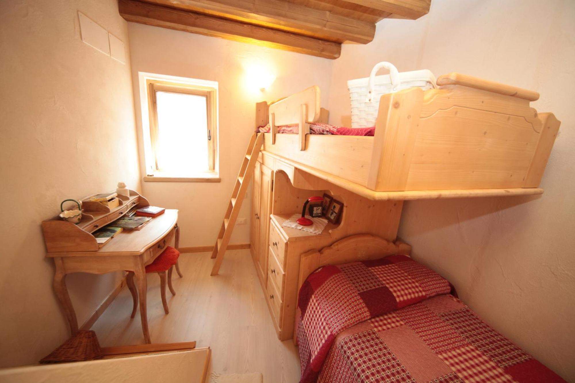 Albergo Diffuso Valcellina E Val Vajont In Casso Bagian luar foto